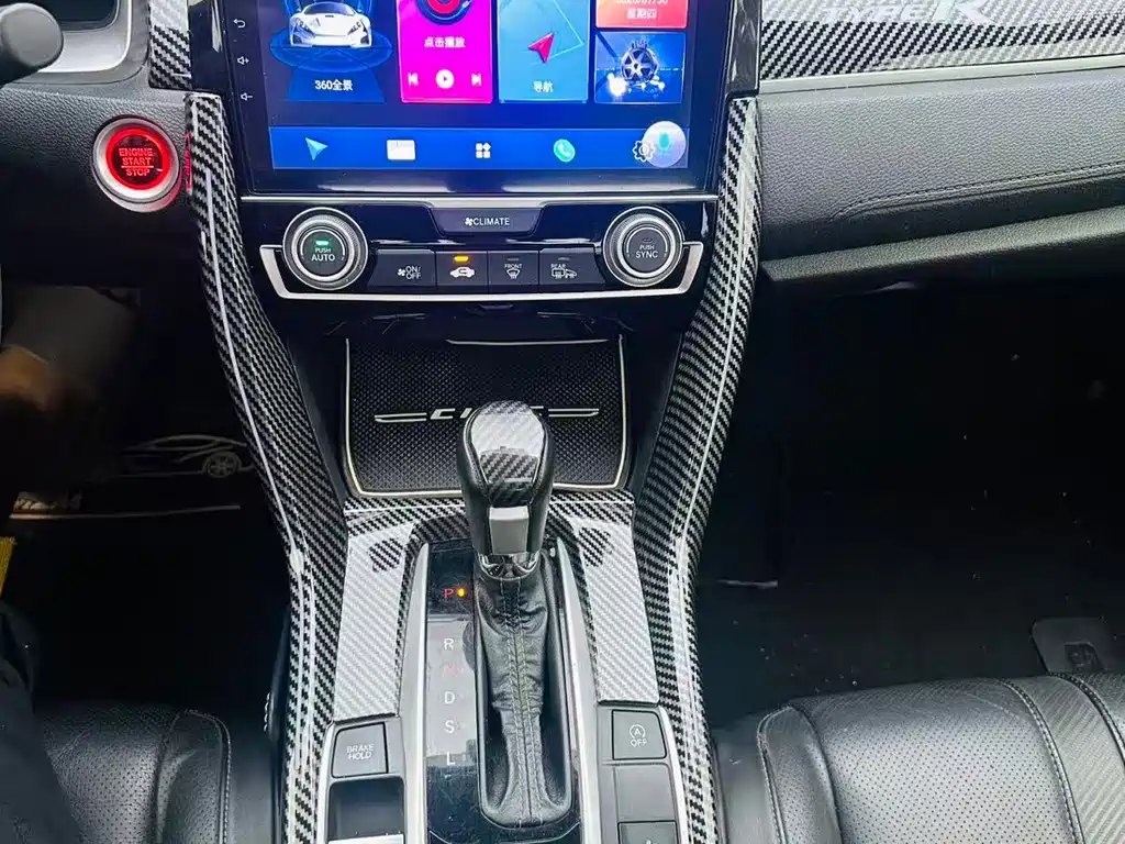Honda Civic 2018 — фото 13