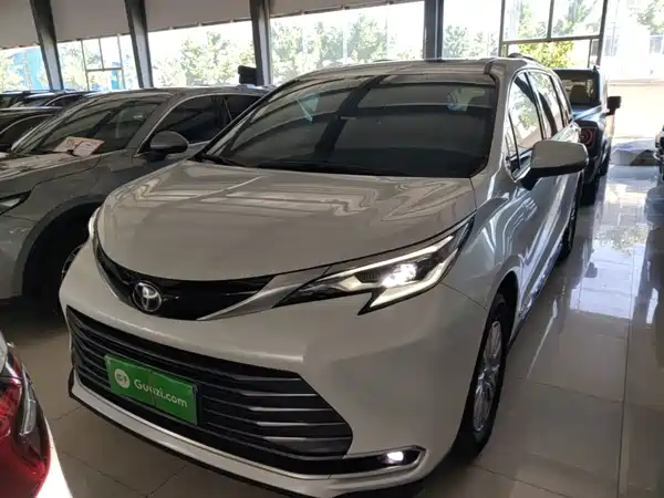 Toyota Sienna 2021