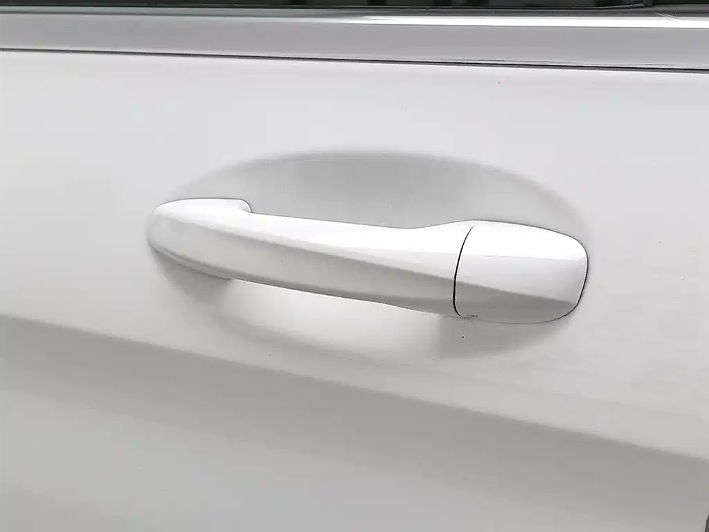 Mercedes-Benz GLC 2018 — фото 18