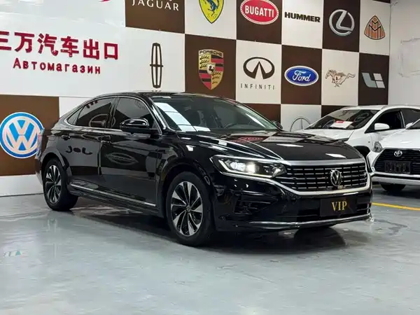 Volkswagen Passat 2022