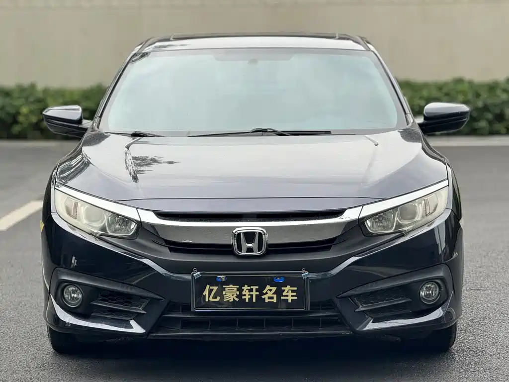 Honda Civic 2017 — фото 2