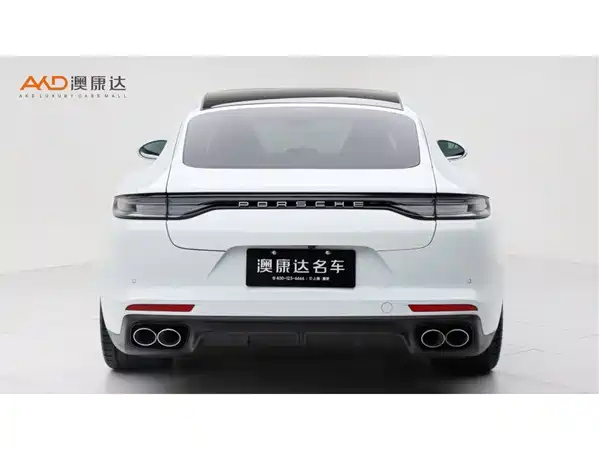 Porsche Panamera 2024