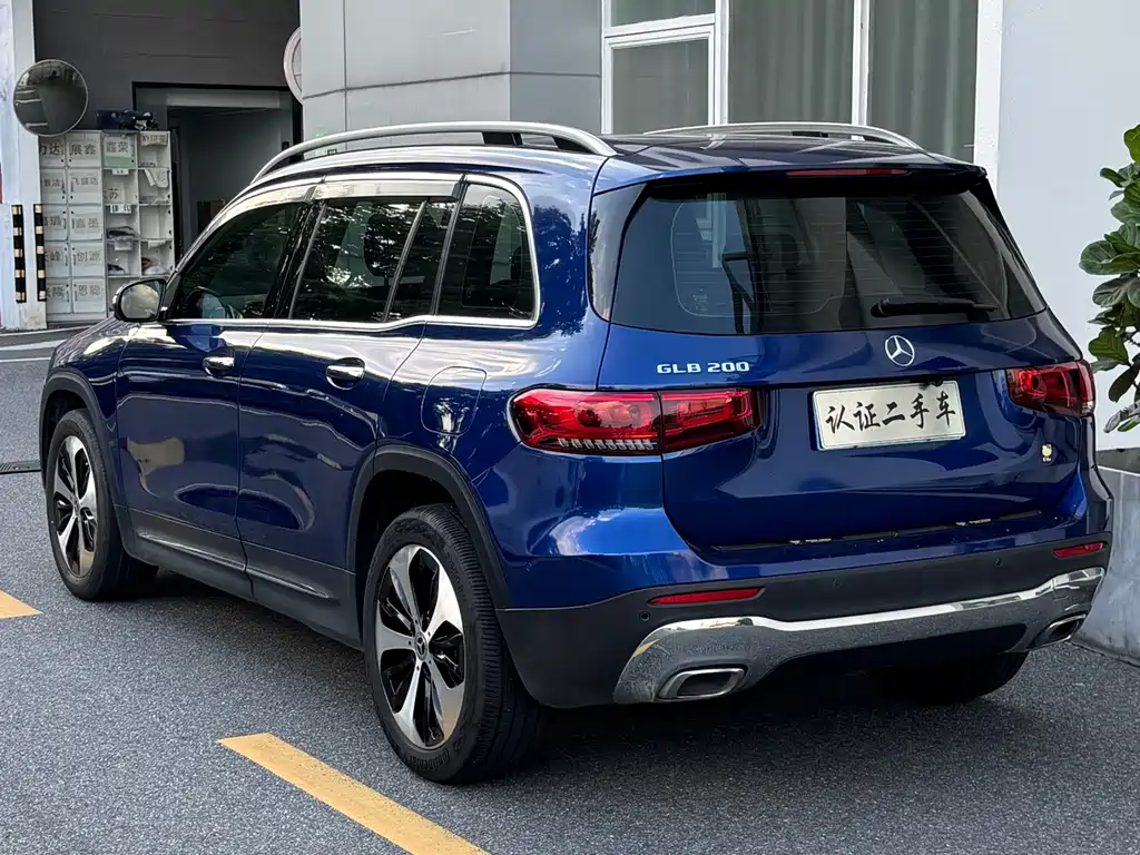 Mercedes-Benz GLB 2021 — фото 20