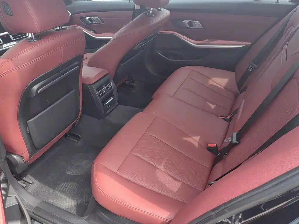BMW 3 Series 2022