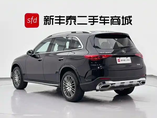 Mercedes-Benz GLC 2025