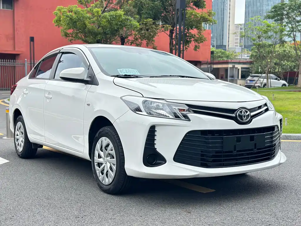 Toyota Vios 2022 — фото 5