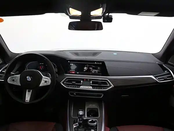 BMW X5 2023
