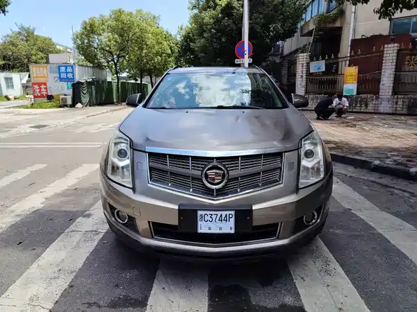 Cadillac SRX 2012