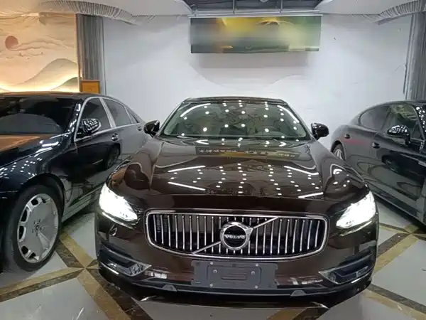 Volvo S90 2018
