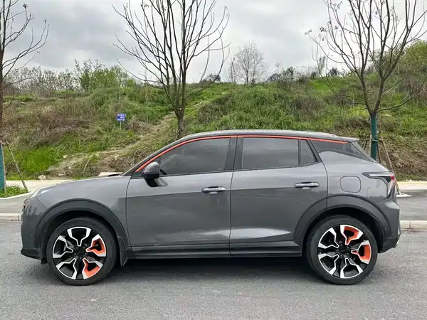 Lynk & Co 06 2021