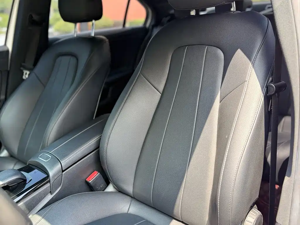 Mercedes-Benz A-Class 2021 — фото 18