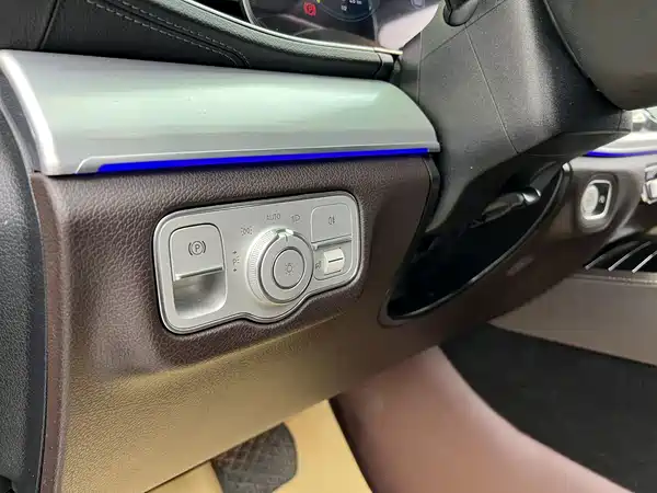 Mercedes-Benz GLE 2021