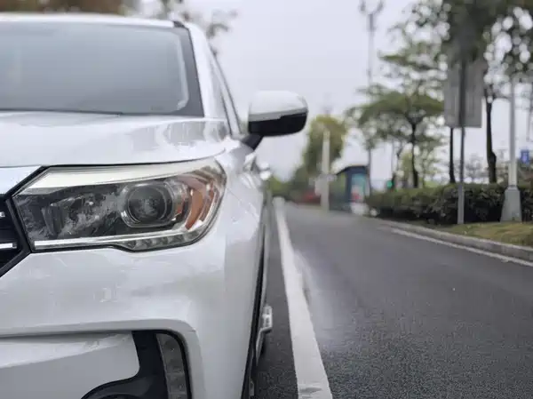 GAC Trumpchi GS4 2015