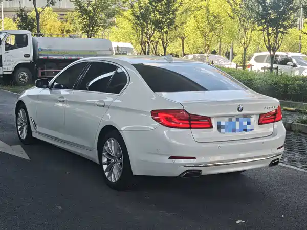 BMW 5 Series 2020