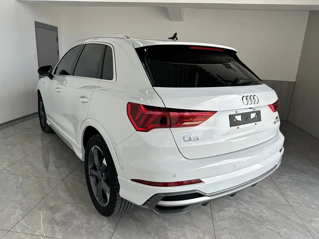 Audi Q3 2023