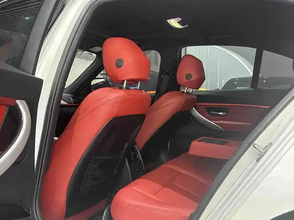 BMW 3 Series 2019