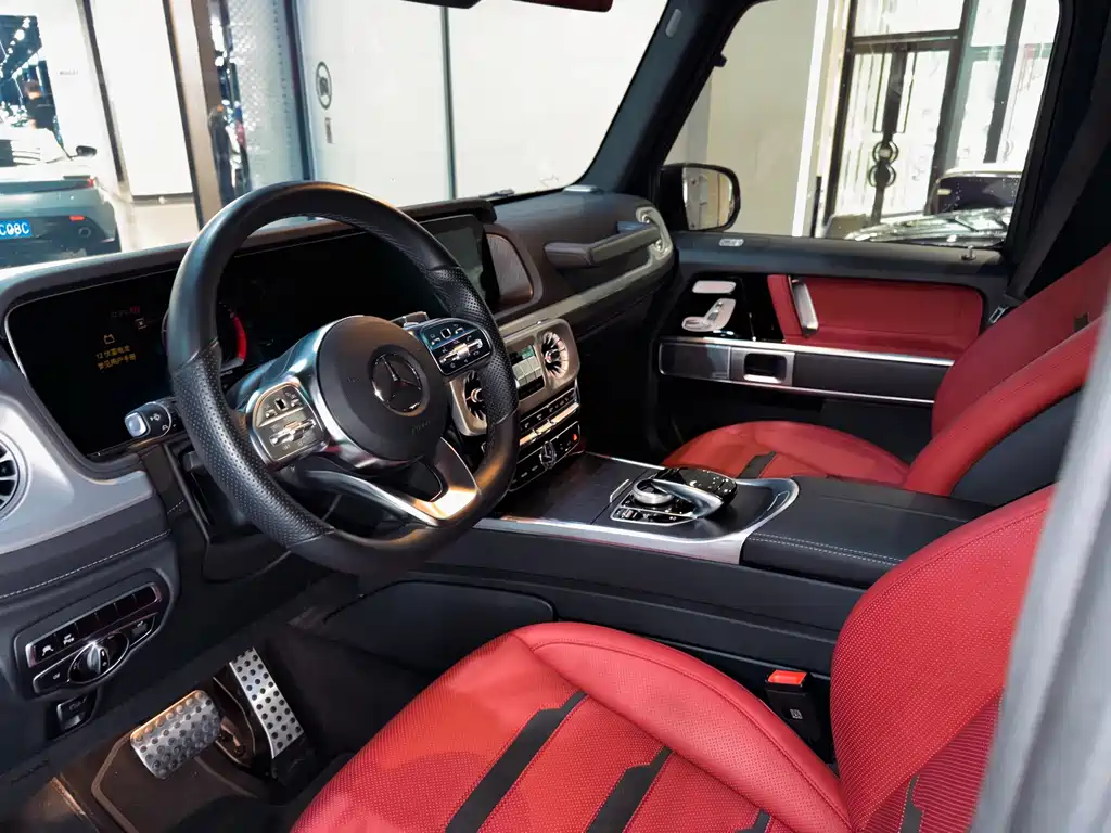 Mercedes-Benz G-Class 2024 — фото 15