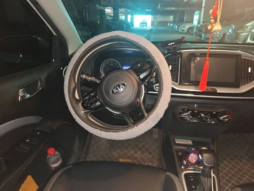 Kia KX1 2021