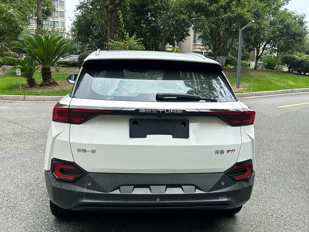 Bestune T77 2019