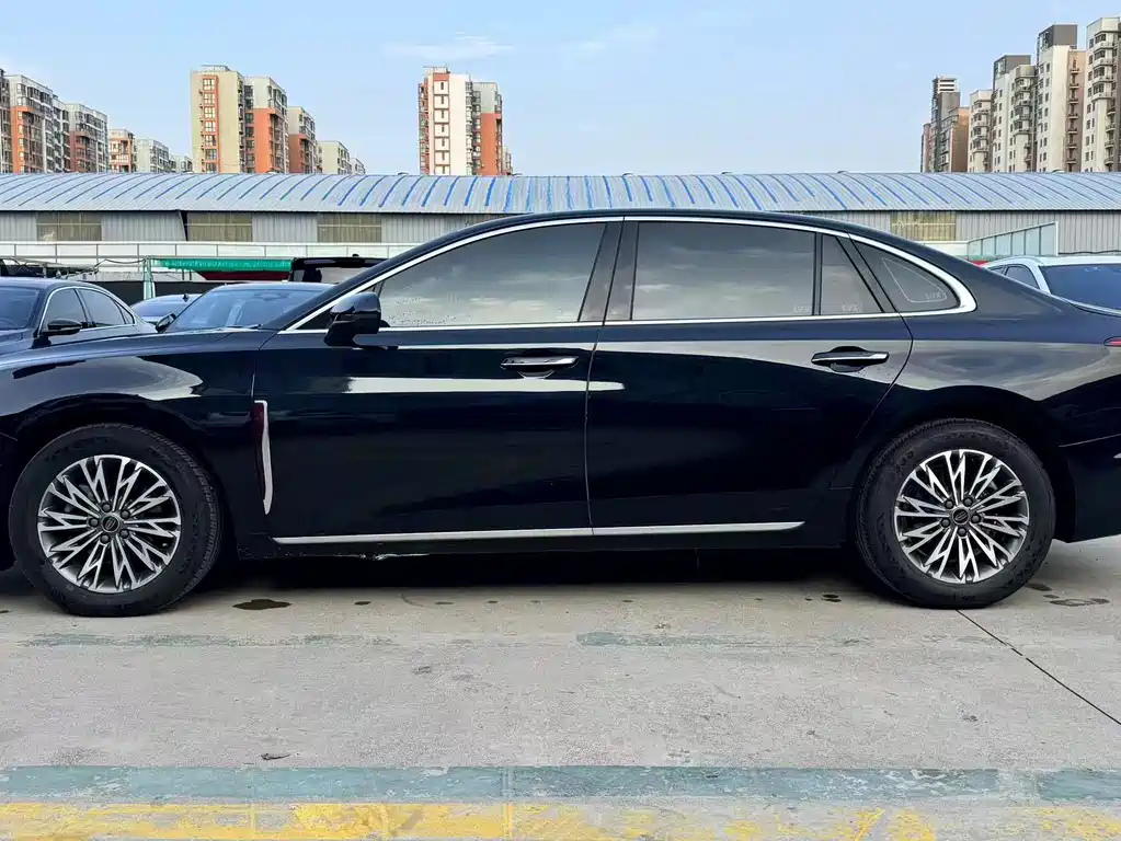 Hongqi H5 2025 — фото 4