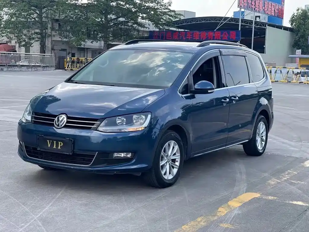 Volkswagen Sharan 2016 — фото 1