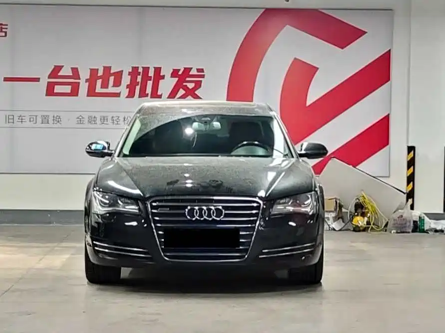 Audi A8 2012