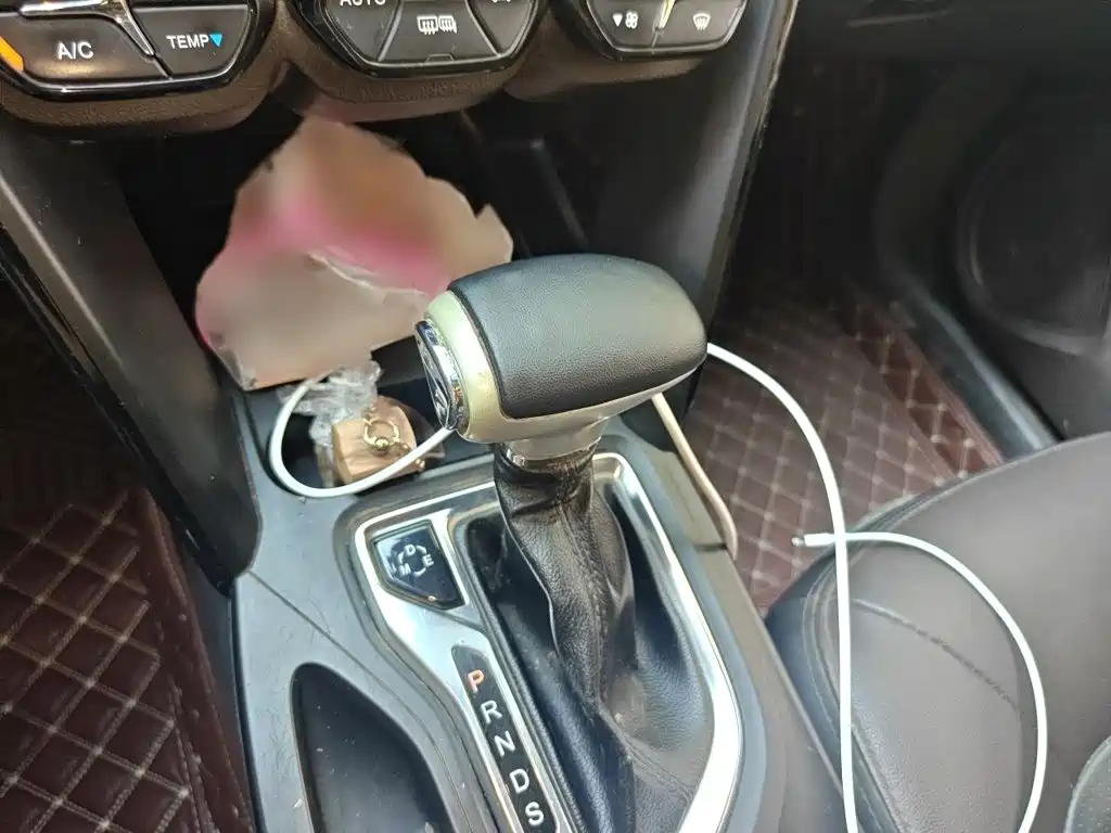 GAC Trumpchi GS4 2018 — фото 7