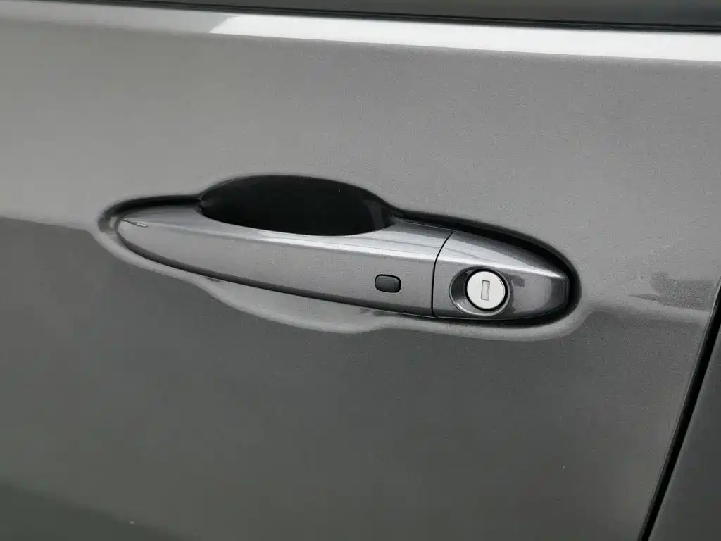 Jeep Compass 2019 — фото 18