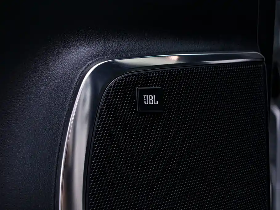 Toyota Vellfire 2020 — фото 14