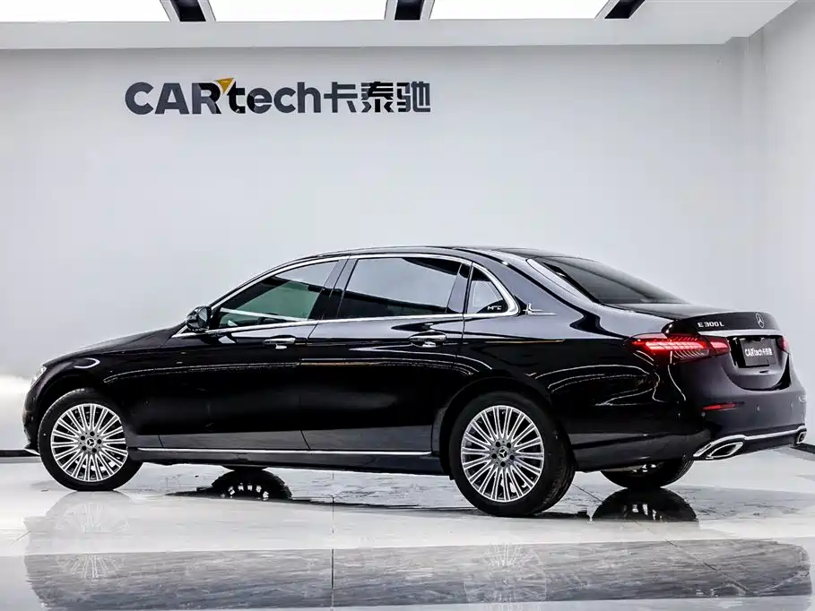 Mercedes-Benz E-Class 2021 — фото 4