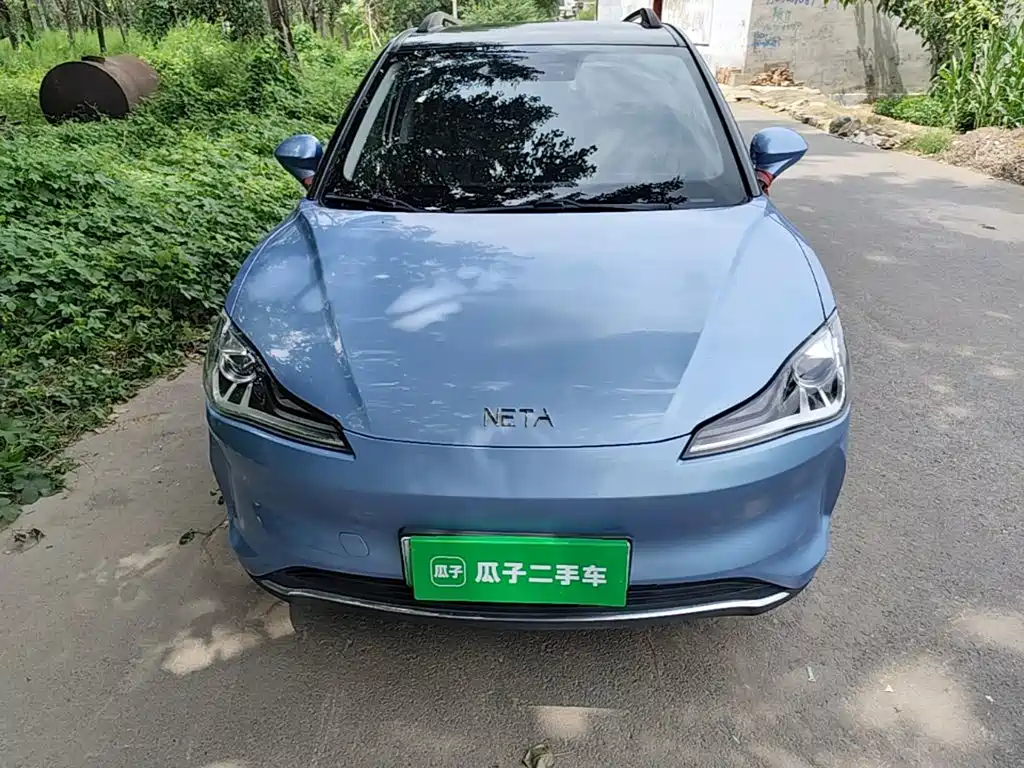 Neta V 2022