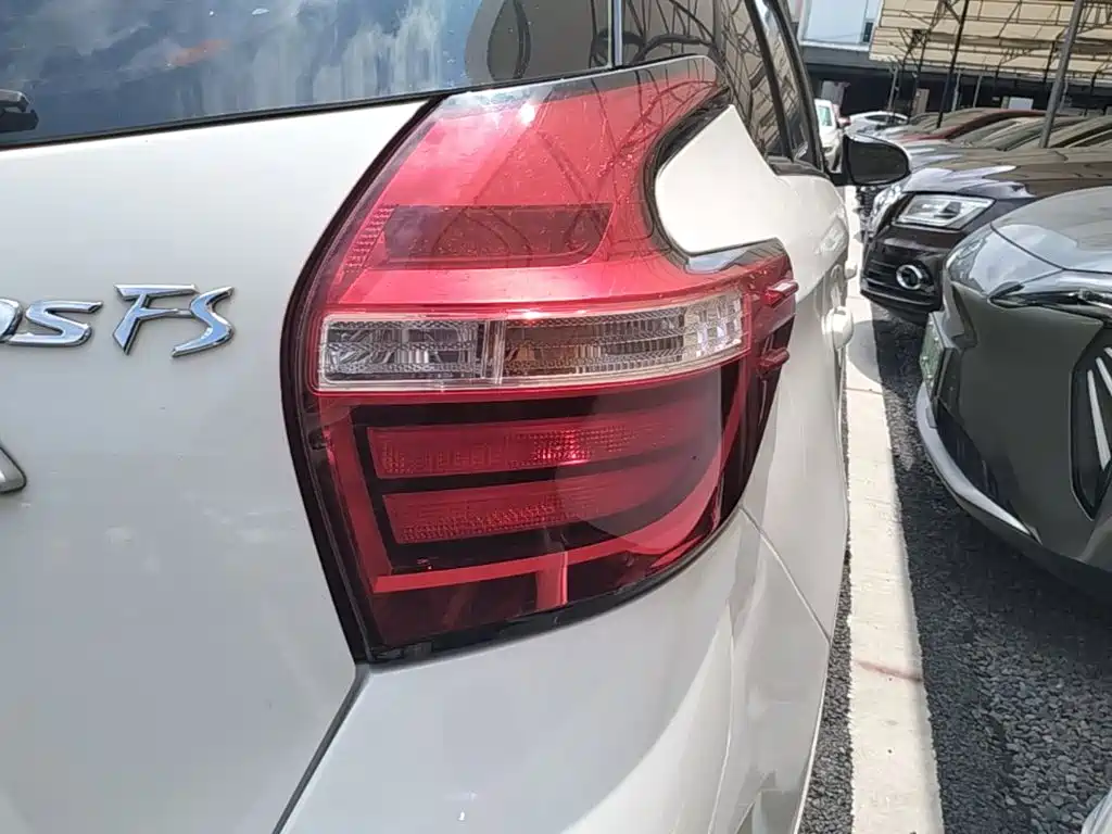 Toyota Vios FS 2017 — фото 8