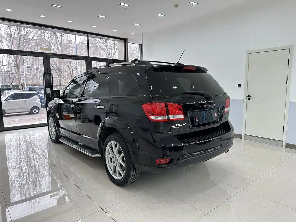 Dodge Journey 2016 — фото 31