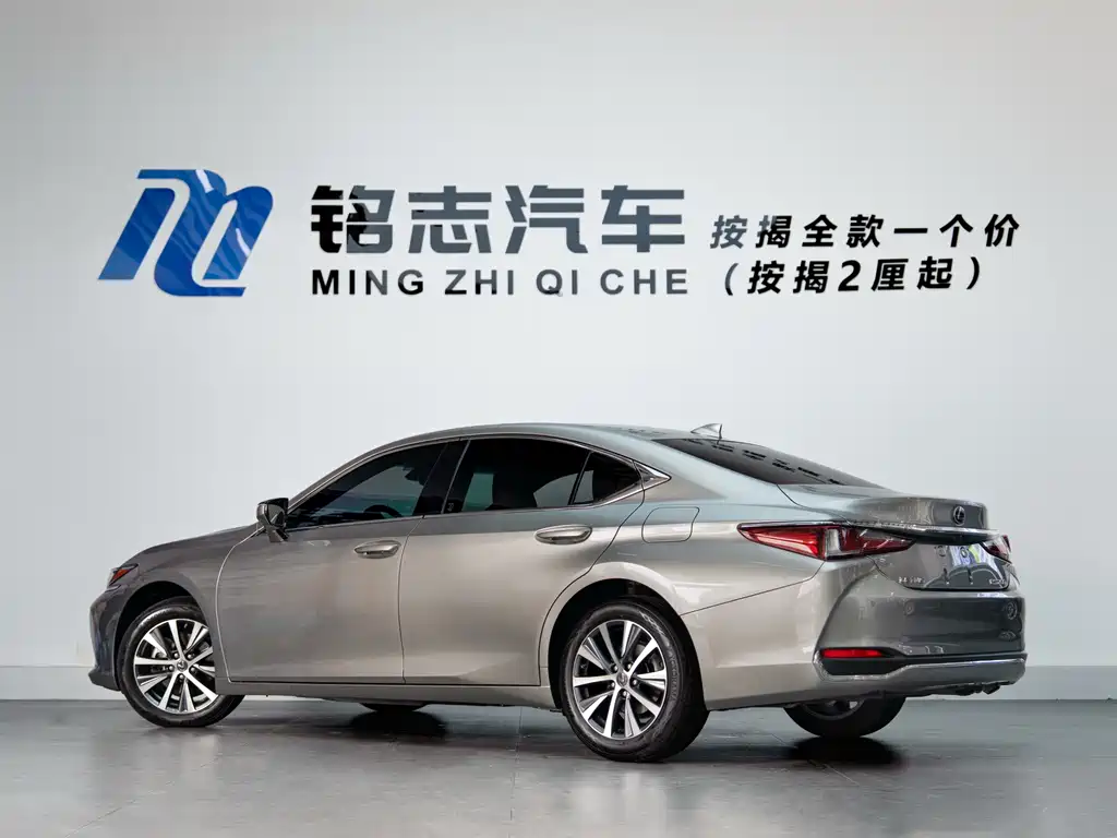 Lexus ES 2021 — фото 4