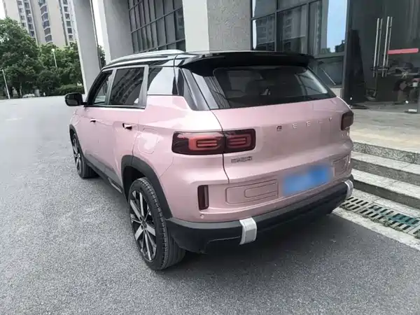 Geely ICON 2022