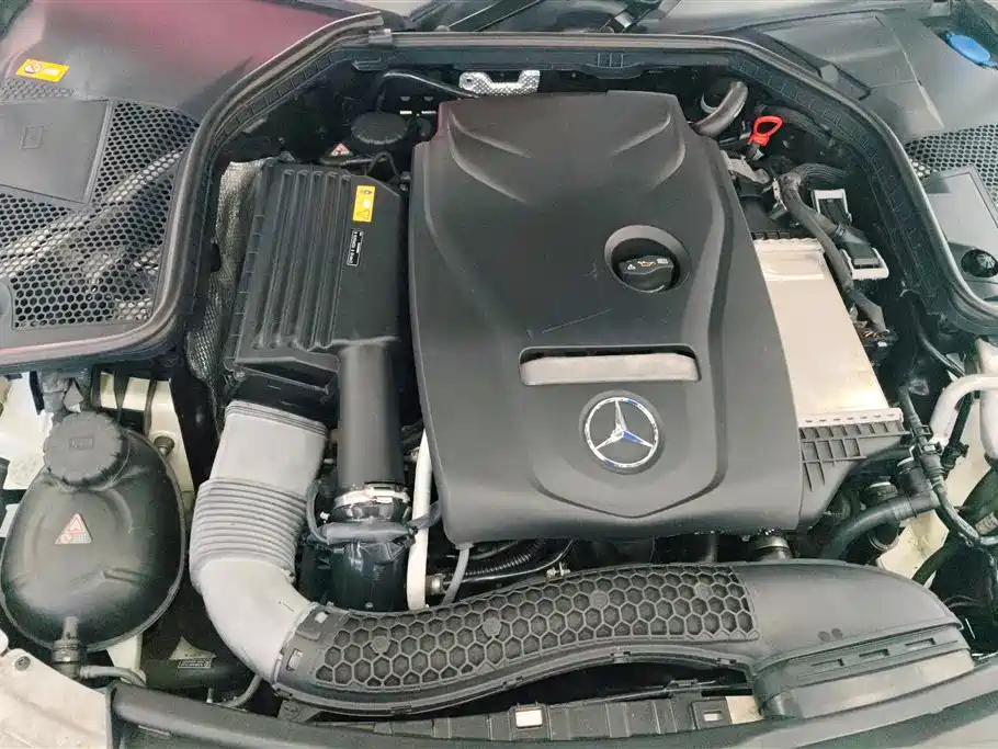 Mercedes-Benz C-Class 2016 — фото 10