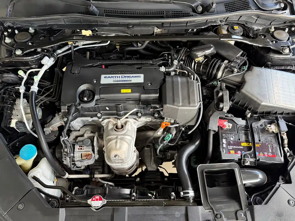Honda Accord 2016 — фото 16