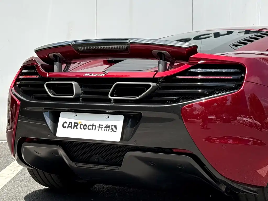 McLaren 650S 2017 — фото 23