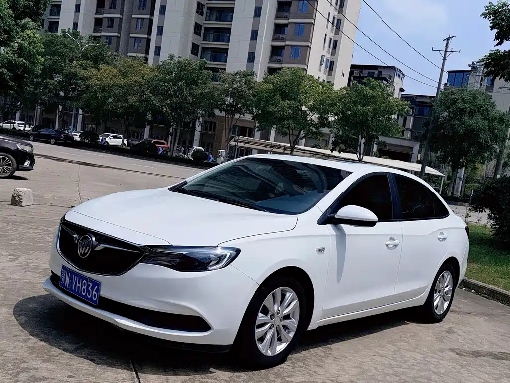 Buick Excelle GT 2021 — фото 1