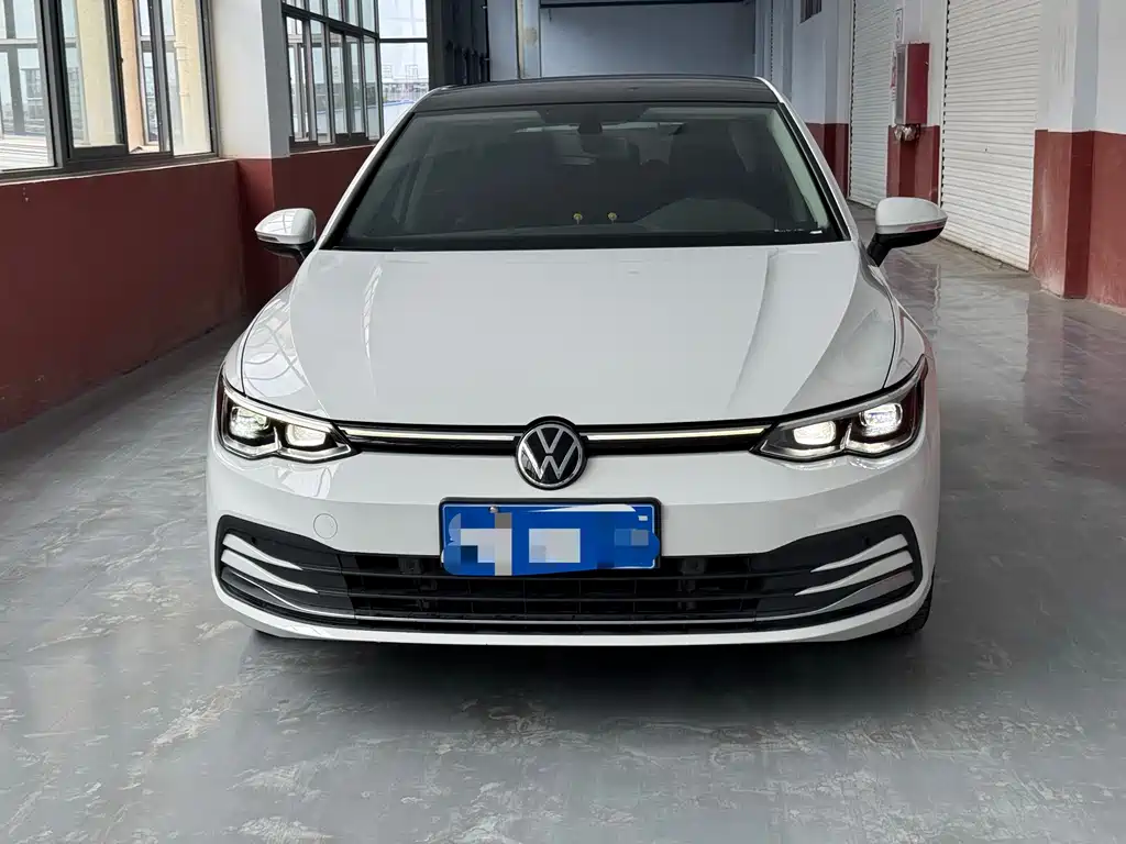 Volkswagen Golf 2023