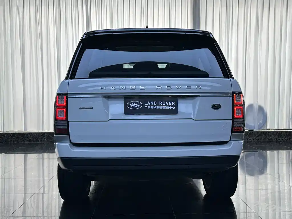 Land Rover Range Rover 2017 — фото 12