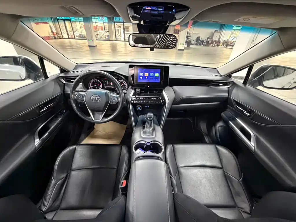 Toyota Harrier 2021 — фото 19