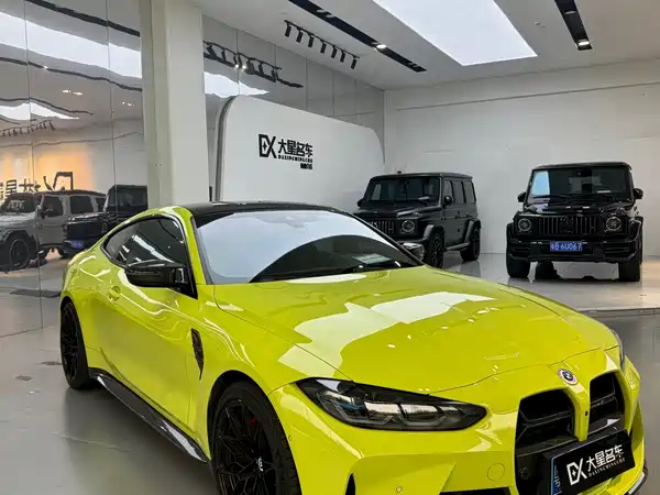 BMW M4 2023