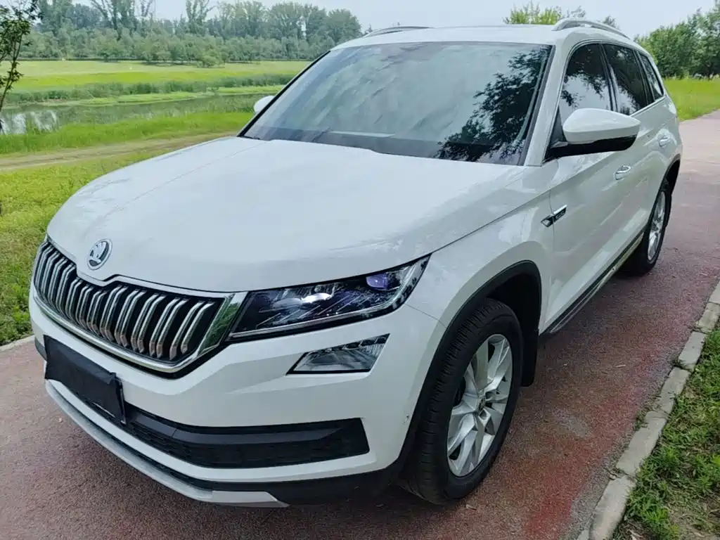Skoda Kodiaq 2021 — фото 2