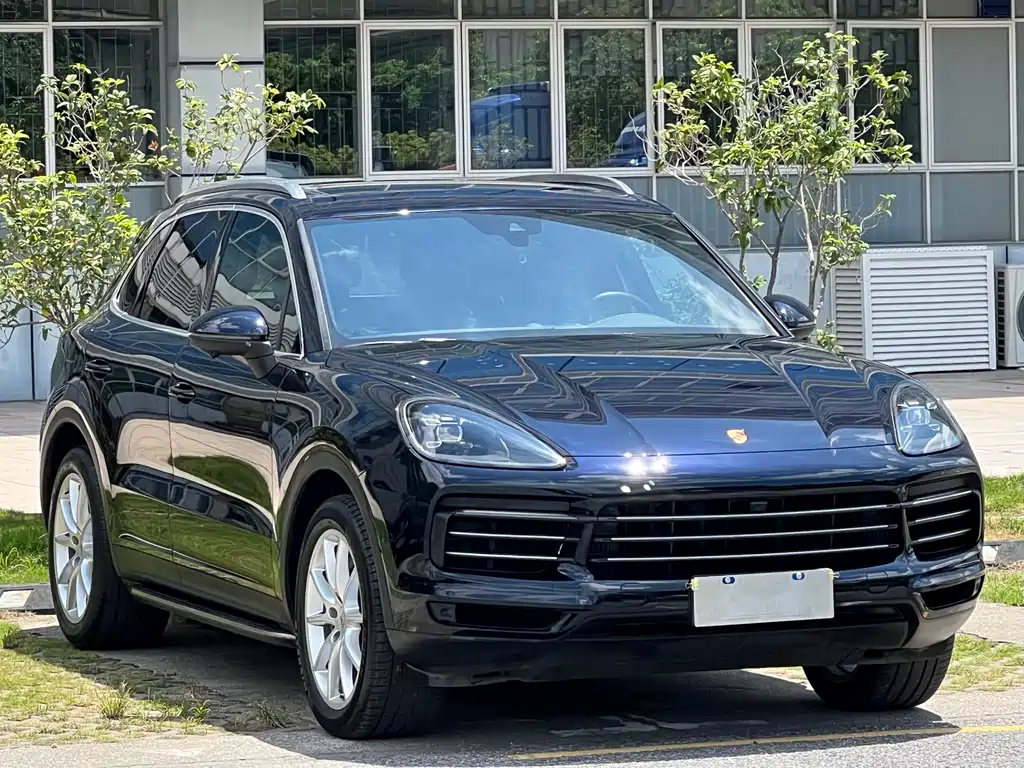 Porsche Cayenne 2019 — фото 3