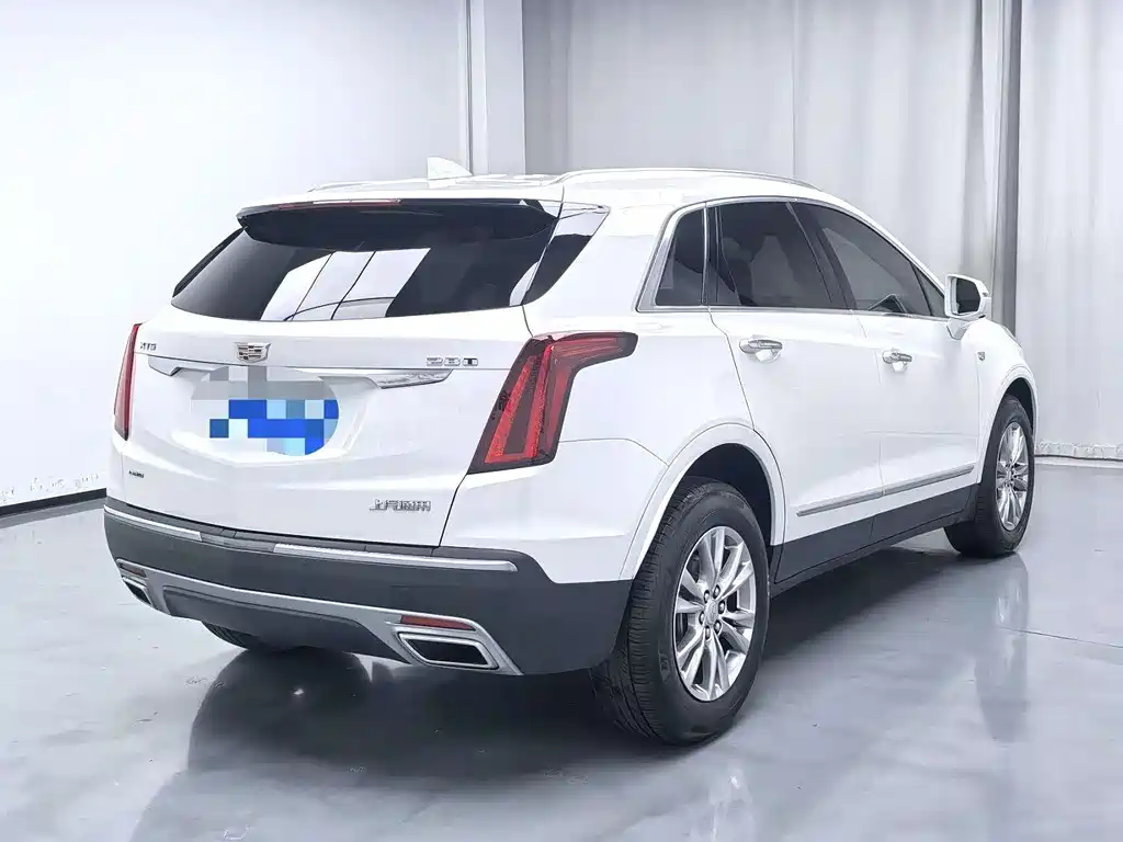 Cadillac XT5 2020 — фото 8