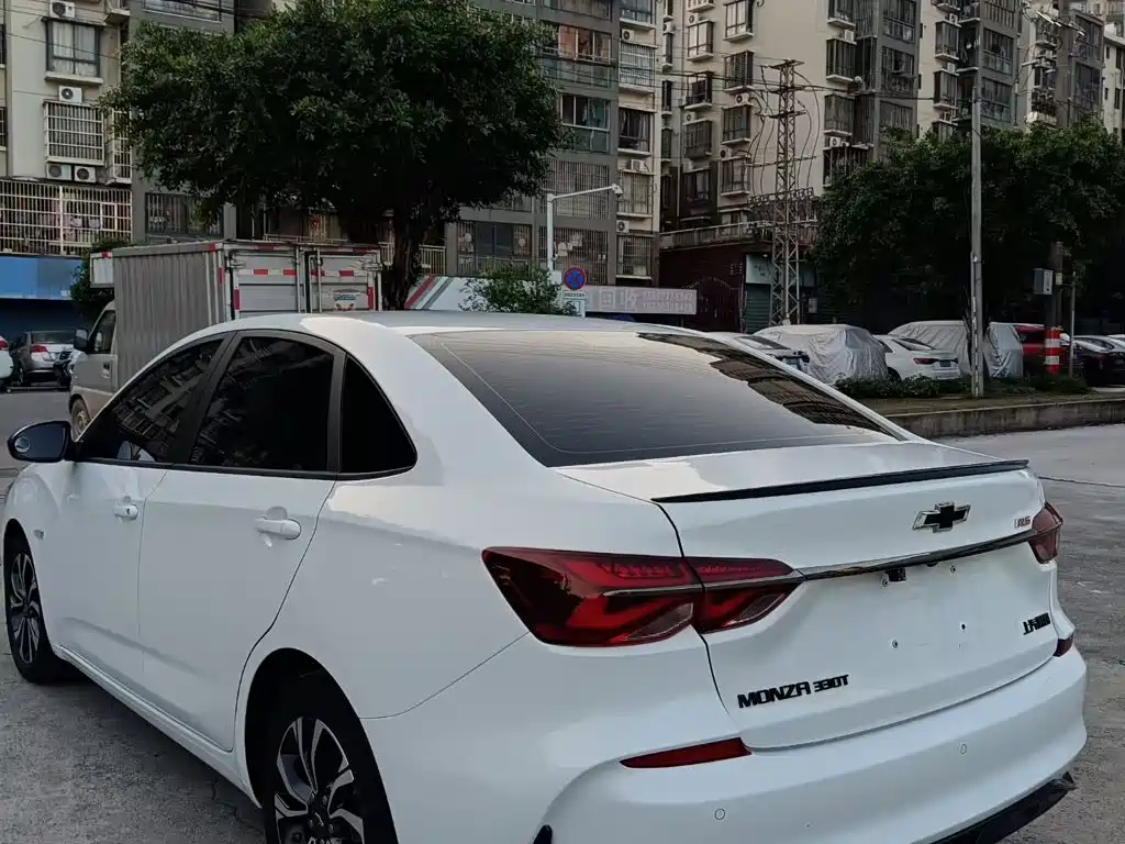 Chevrolet Cruze 2021