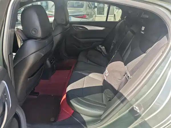 Cadillac CT5 2023