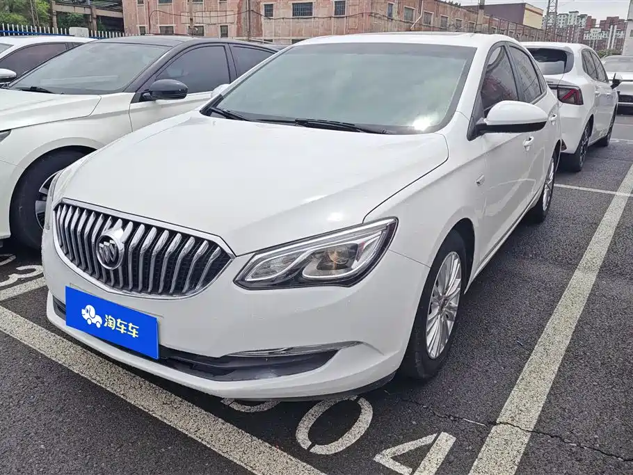 Buick Excelle 2017 — фото 1