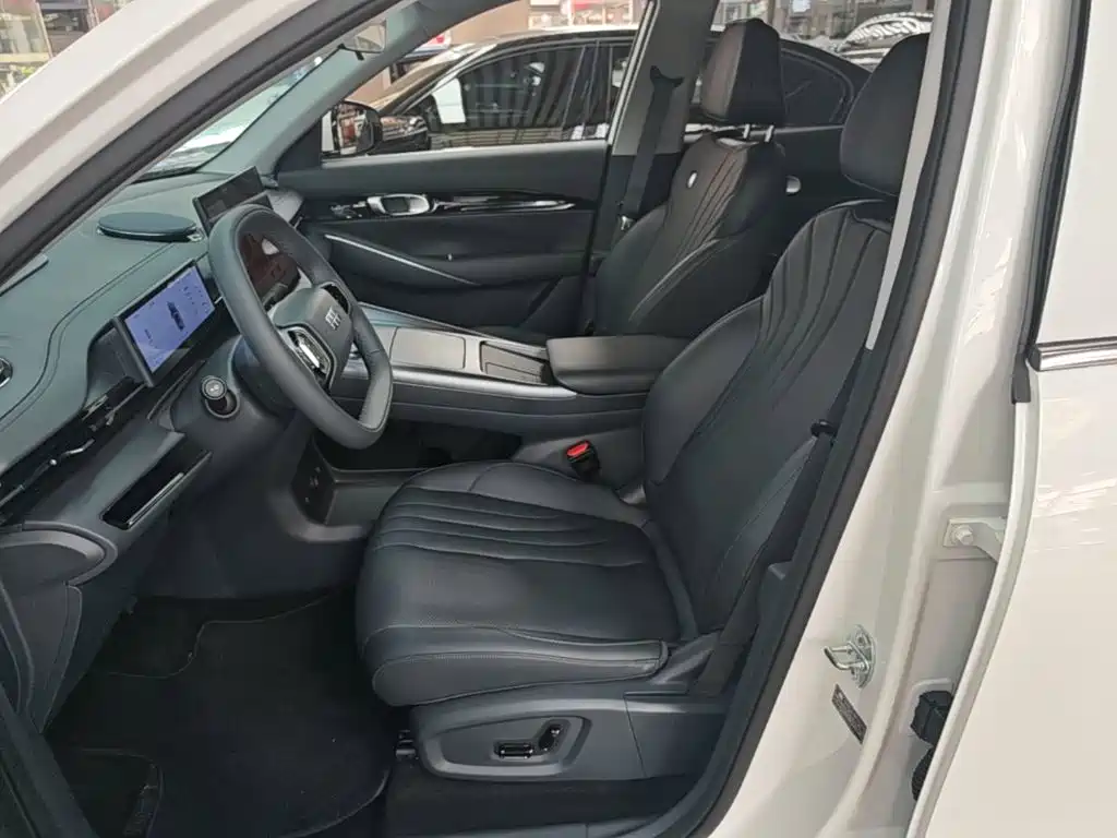 Geely Galaxy E5 2025 — фото 15